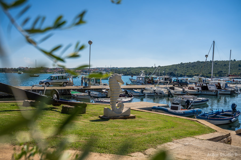 Del-Mar-Collection-Holiday-in-Croatia---Banjole-02-Studio11