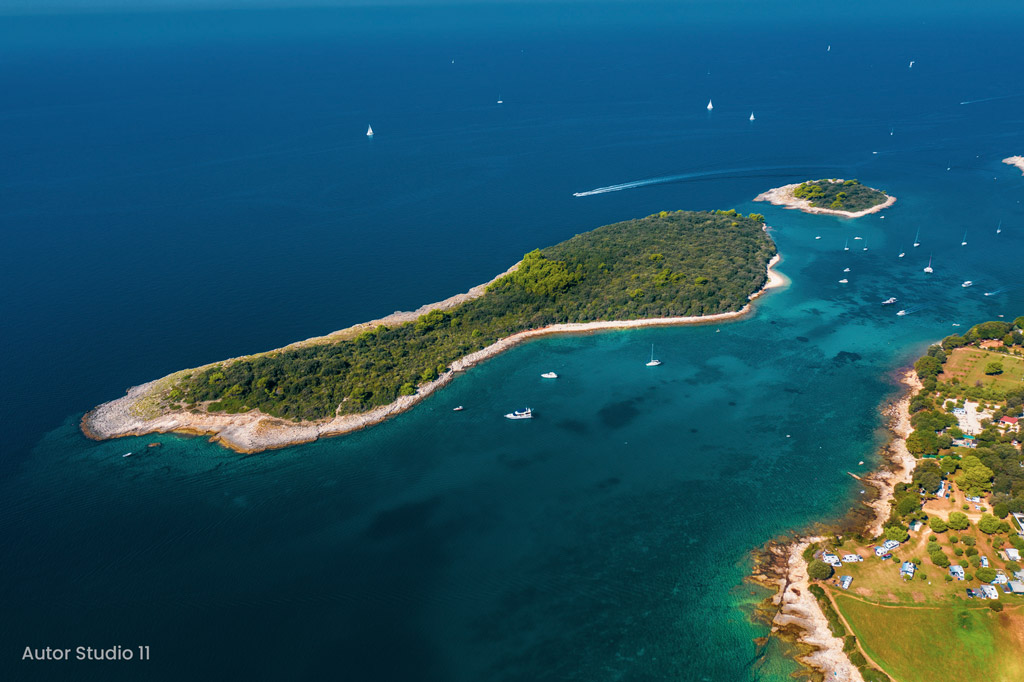 Del-Mar-Collection-Holiday-in-Croatia---Banjole-06-Studio11