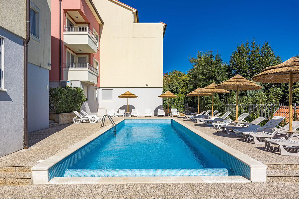 Residence-kamenjak-Center-3