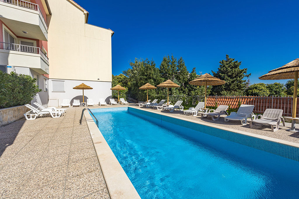 Residence-kamenjak-Center-4