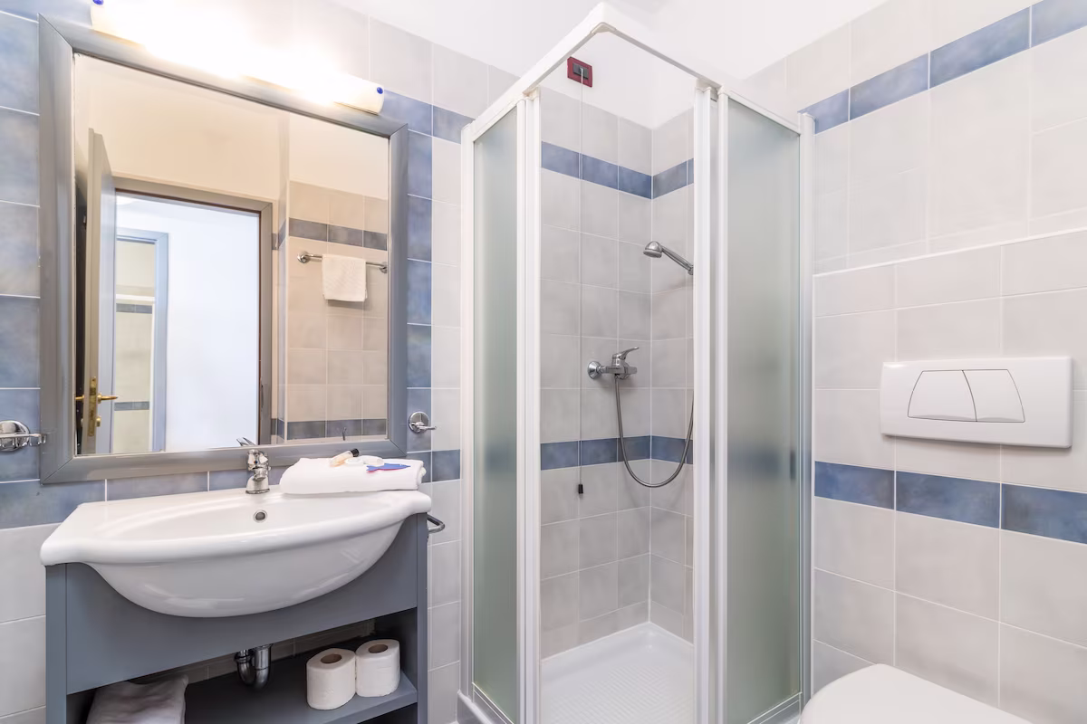 Superior-Apartment-2-Bedrooms-2-Bathrooms-Sea-View