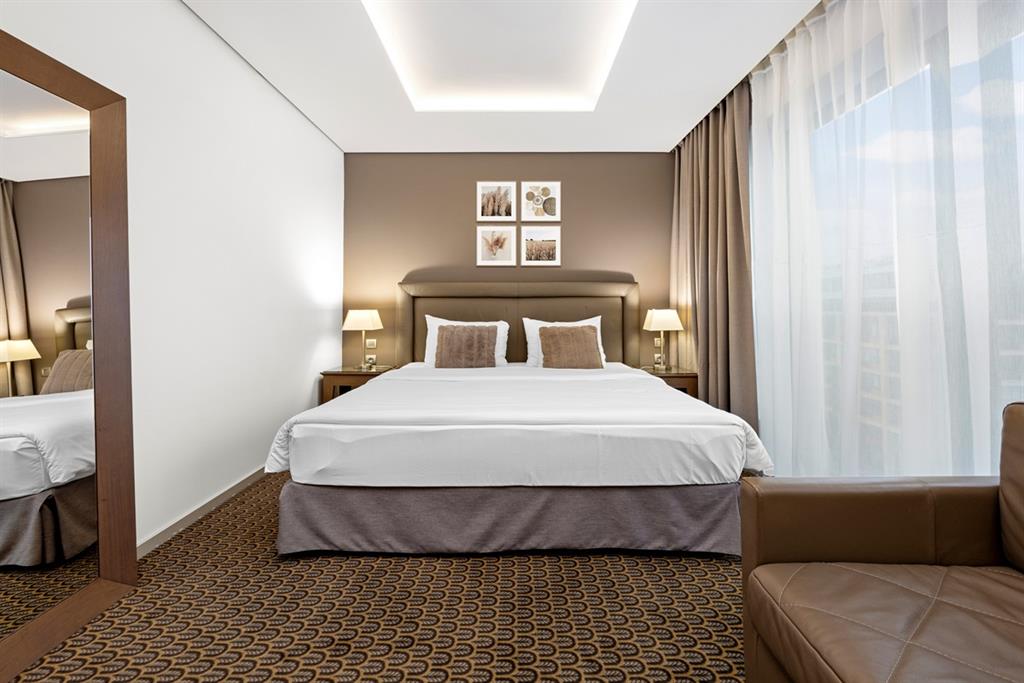 Hotel Royal Prague Executive Double Room with Single Sofa Bed (30m²) 1 Hotel Royal Prague Executive Double Room with Single Sofa Bed (30m²) 1