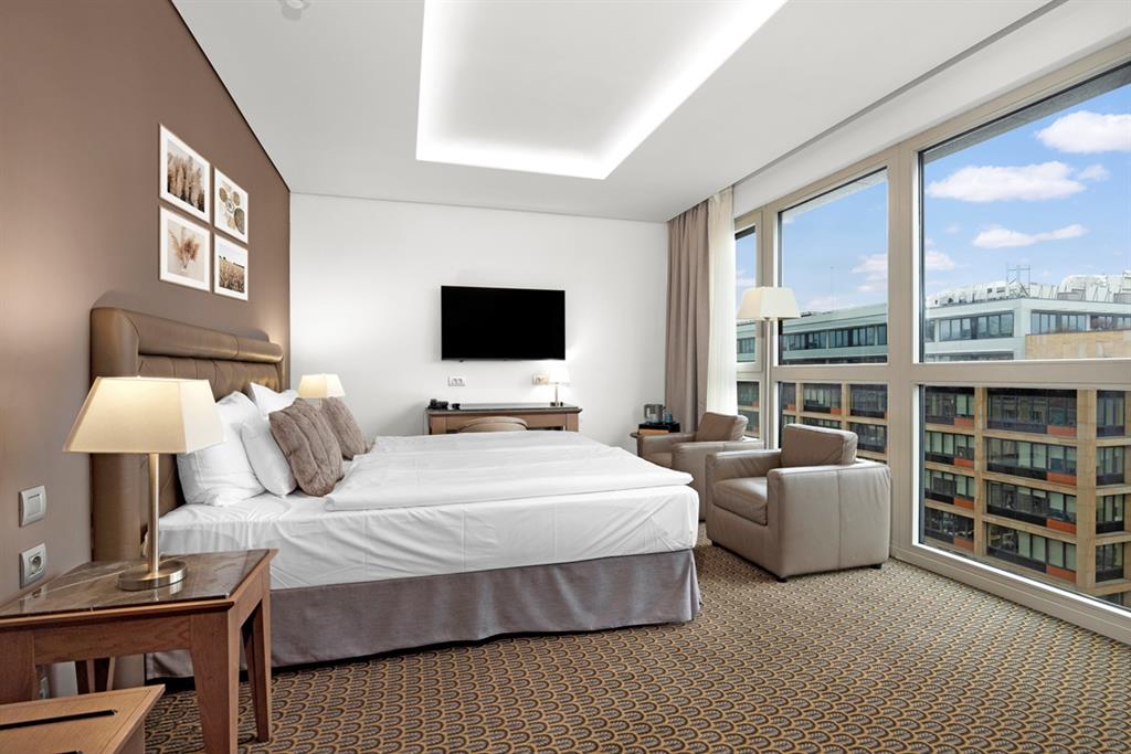 Hotel Royal Prague Two interconnecting bedrooms with double amenities (53m²) 1 Hotel Royal Prague Two interconnecting bedrooms with double amenities (53m²) 1