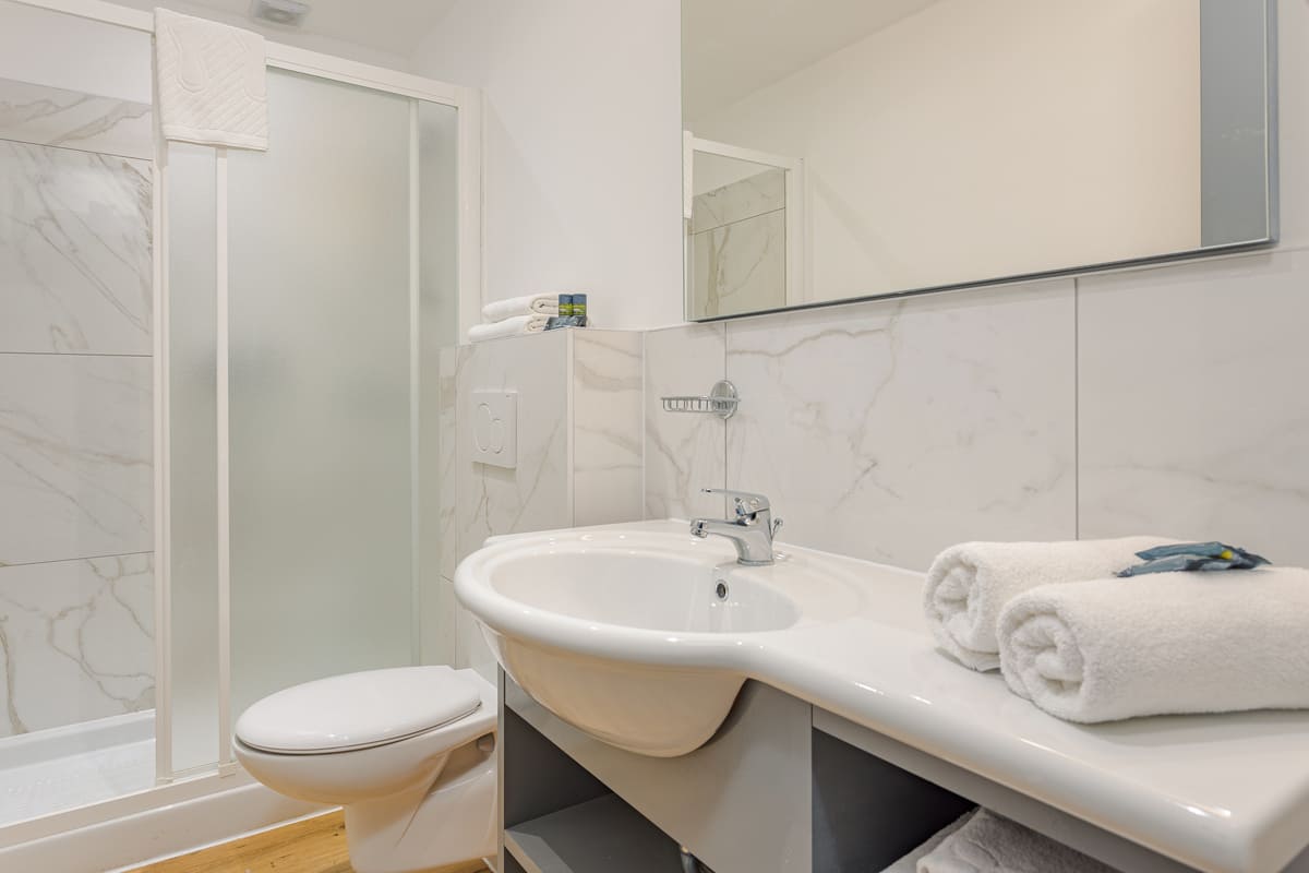 One bedroom apartment completely renovated for 4 persons with balcony wit (9) One bedroom apartment completely renovated for 4 persons with balcony wit (9)