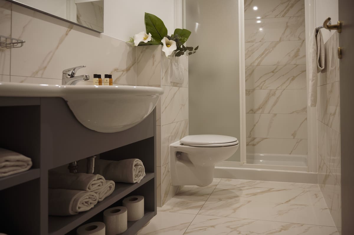 One bedroom apartment completely renovated for 4 persons with balcony(30m2) (3) One bedroom apartment completely renovated for 4 persons with balcony(30m2) (3)