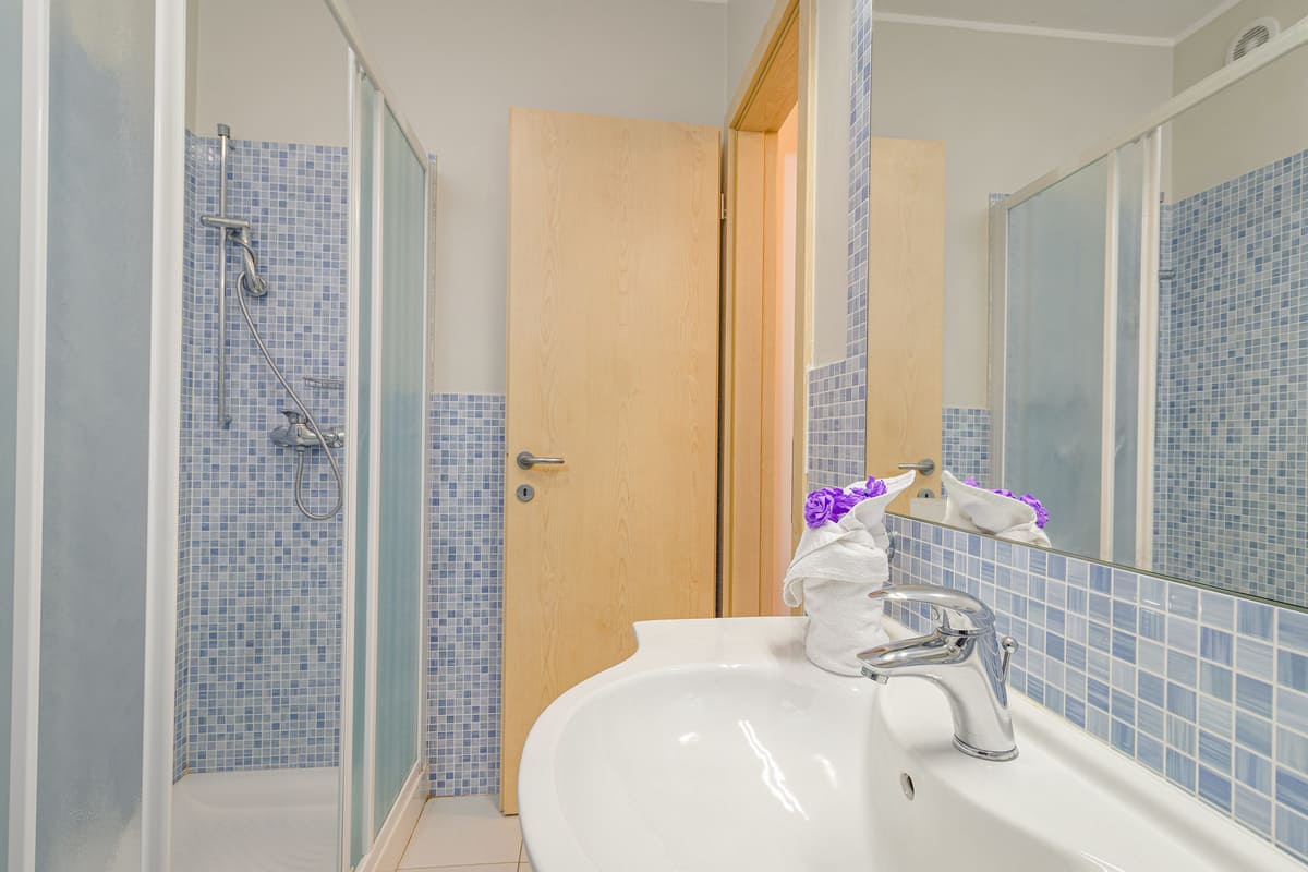 One bedroom apartment for 4 persons with balcony (40m²) (3) One bedroom apartment for 4 persons with balcony (40m²) (3)