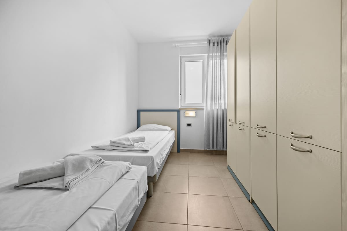 Two bedroom apartment for 6 persons with balcony (60m²) (1) Two bedroom apartment for 6 persons with balcony (60m²) (1)