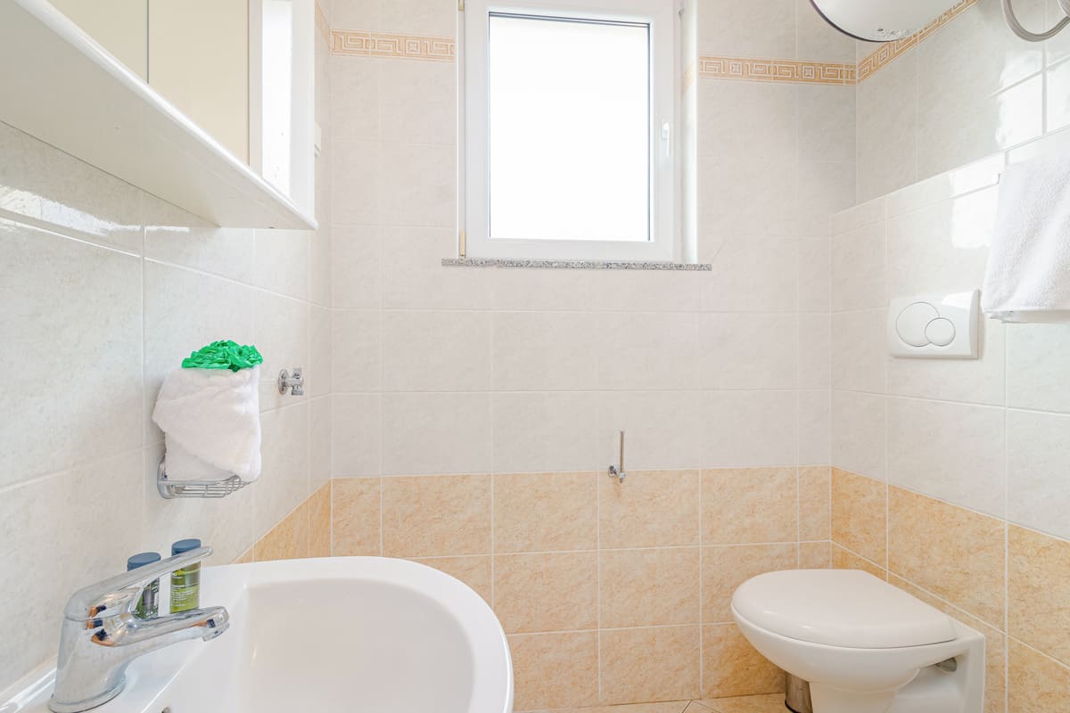 Two bedroom apartment for 6 persons with balcony (60m²) (6) Two bedroom apartment for 6 persons with balcony (60m²) (6)