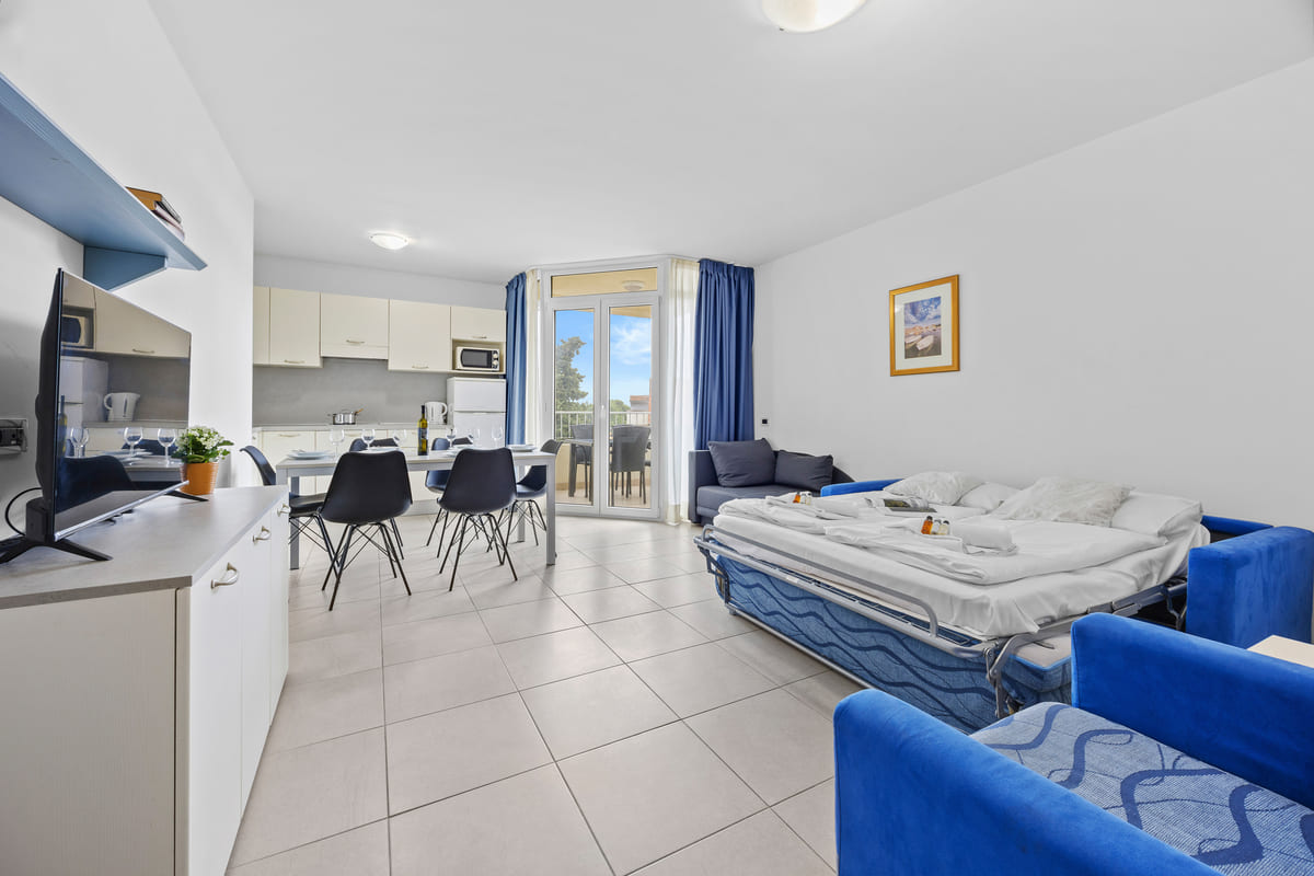 Two bedroom apartment for 6 persons with balcony (60m²) (7) Two bedroom apartment for 6 persons with balcony (60m²) (7)