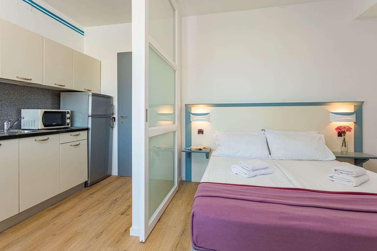 Two bedroom apartment renovated for 6 persons with balcony (45m2) (10) Two bedroom apartment renovated for 6 persons with balcony (45m2) (10)