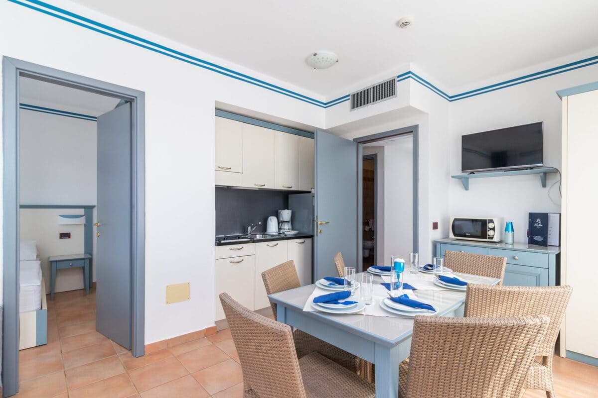 Two bedroom apartment with two bathrooms for 6 persons with balcony with s (6) Two bedroom apartment with two bathrooms for 6 persons with balcony with s (6)