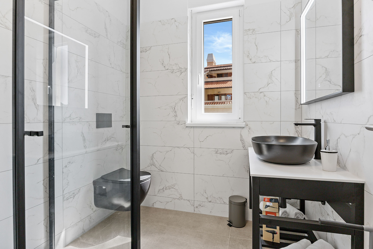 JO5A1010 1 JO5A1010 1