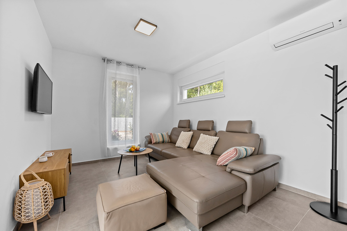 JO5A1386 1 JO5A1386 1